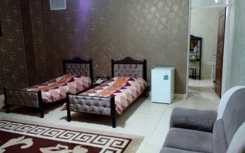 هتل هالیس بروجرد - اتاق 2 تخته (2 تخت 1 نفره)