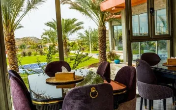 مجتمع اقامتی فاروس کنگان - رستوران