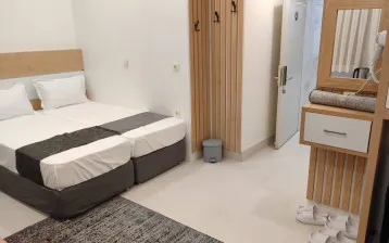 هتل نگین هشتم مشهد - اتاق 2 تخته (1 تخت 2 نفره)