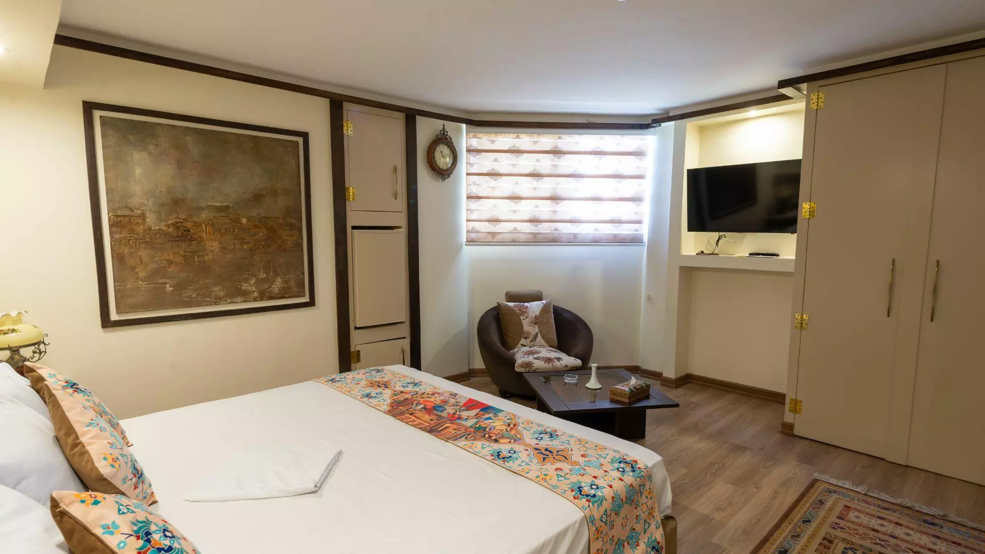 هتل ونوس اصفهان - اتاق 2 تخته (1 تخت 2 نفره)