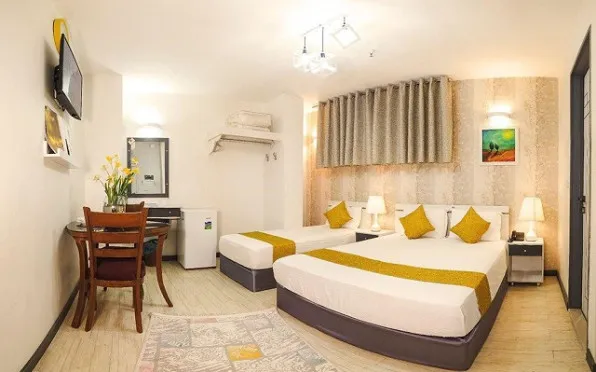 هتل آفتاب اصفهان - اتاق 3 تخته (1 تخت 2 نفره 1 تخت 1 نفره)