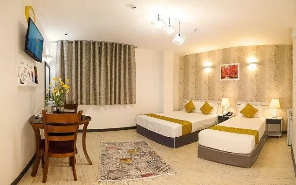 هتل آفتاب اصفهان - اتاق 3 تخته (1 تخت 2 نفره 1 تخت 1 نفره)