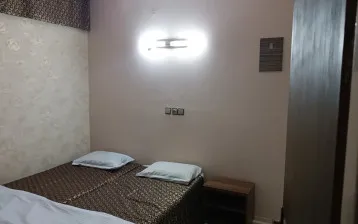هتل آرام اصفهان - اتاق 2 تخته (2 تخت 1 نفره)