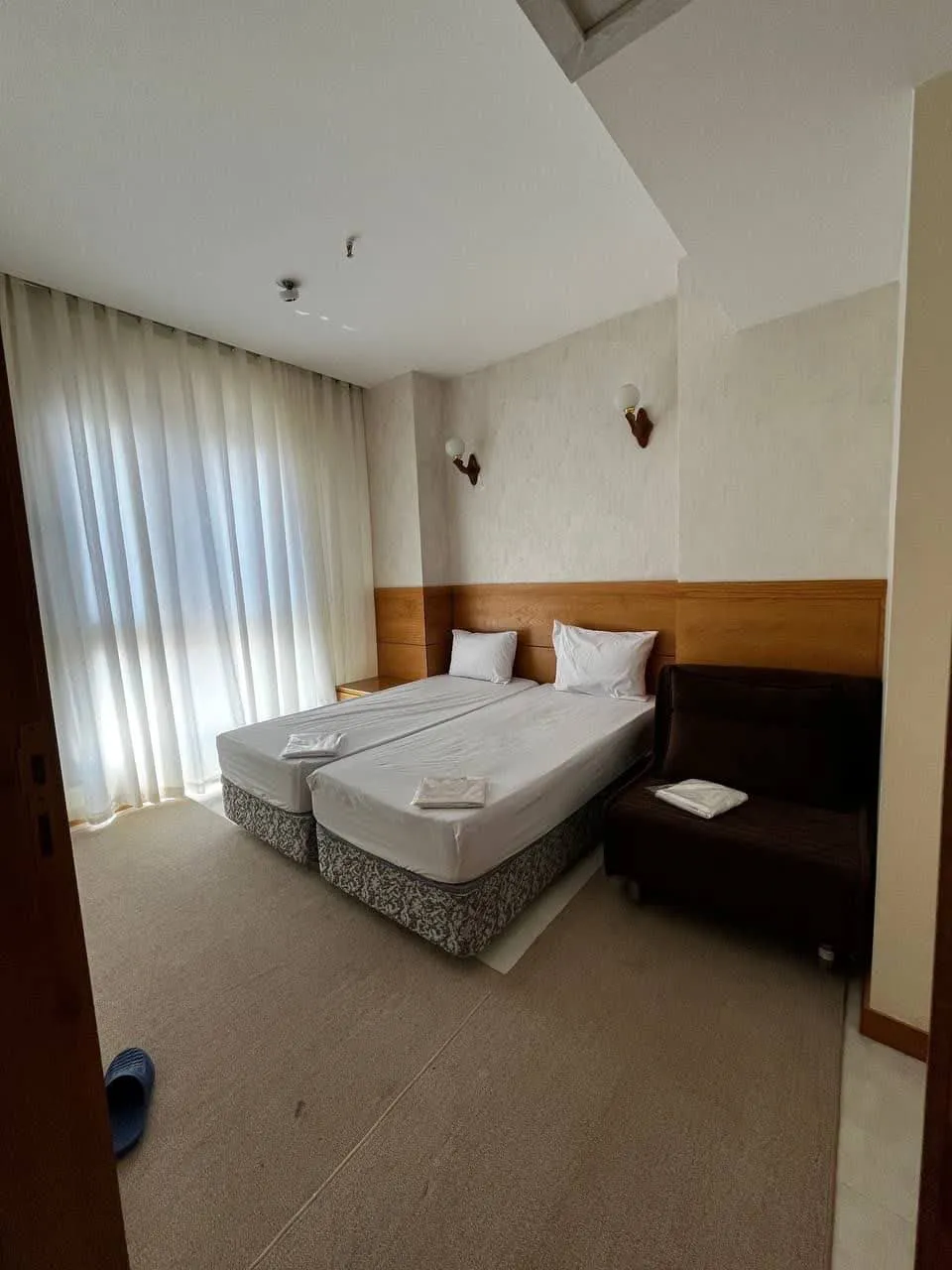 هتل باقر العلوم مشهد - اتاق 2 تخته (2 تخت 1 نفره)