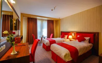 هتل شیرازیس شیراز - اتاق 2 تخته (2 تخت 1 نفره)