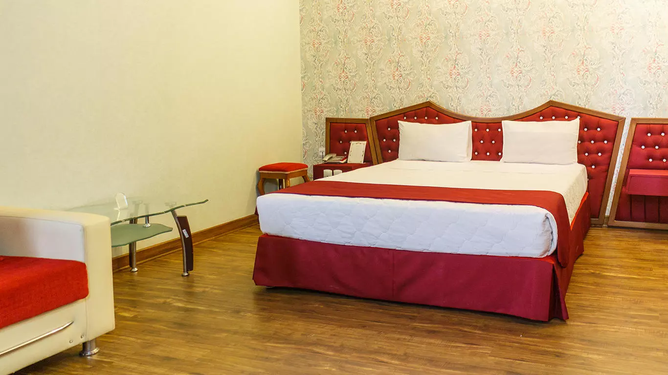 هتل پارک سعدی شیراز - اتاق 2 تخته (1 تخت 2 نفره)