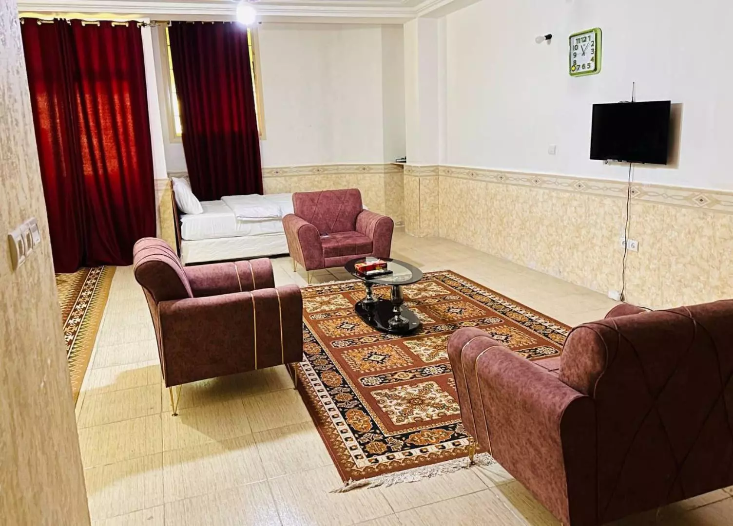 هتل آپارتمان شادناز 2 قشم - نمای اتاق 