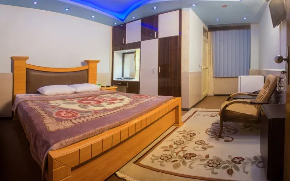 هتل آرمان قشم - اتاق 2 تخته (1 تخت 2 نفره)