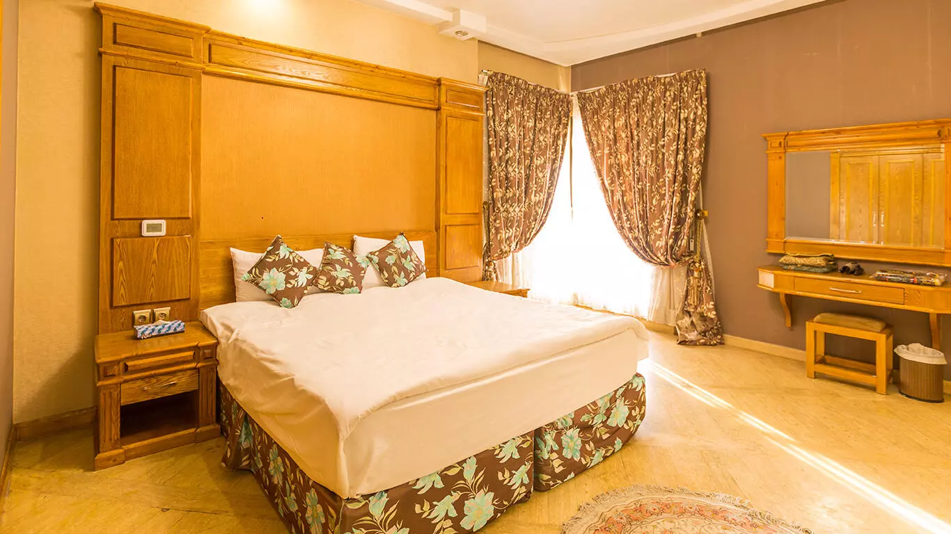 هتل بین المللی کوثر ناب مشهد - اتاق 2 تخته (1 تخت 2 نفره)