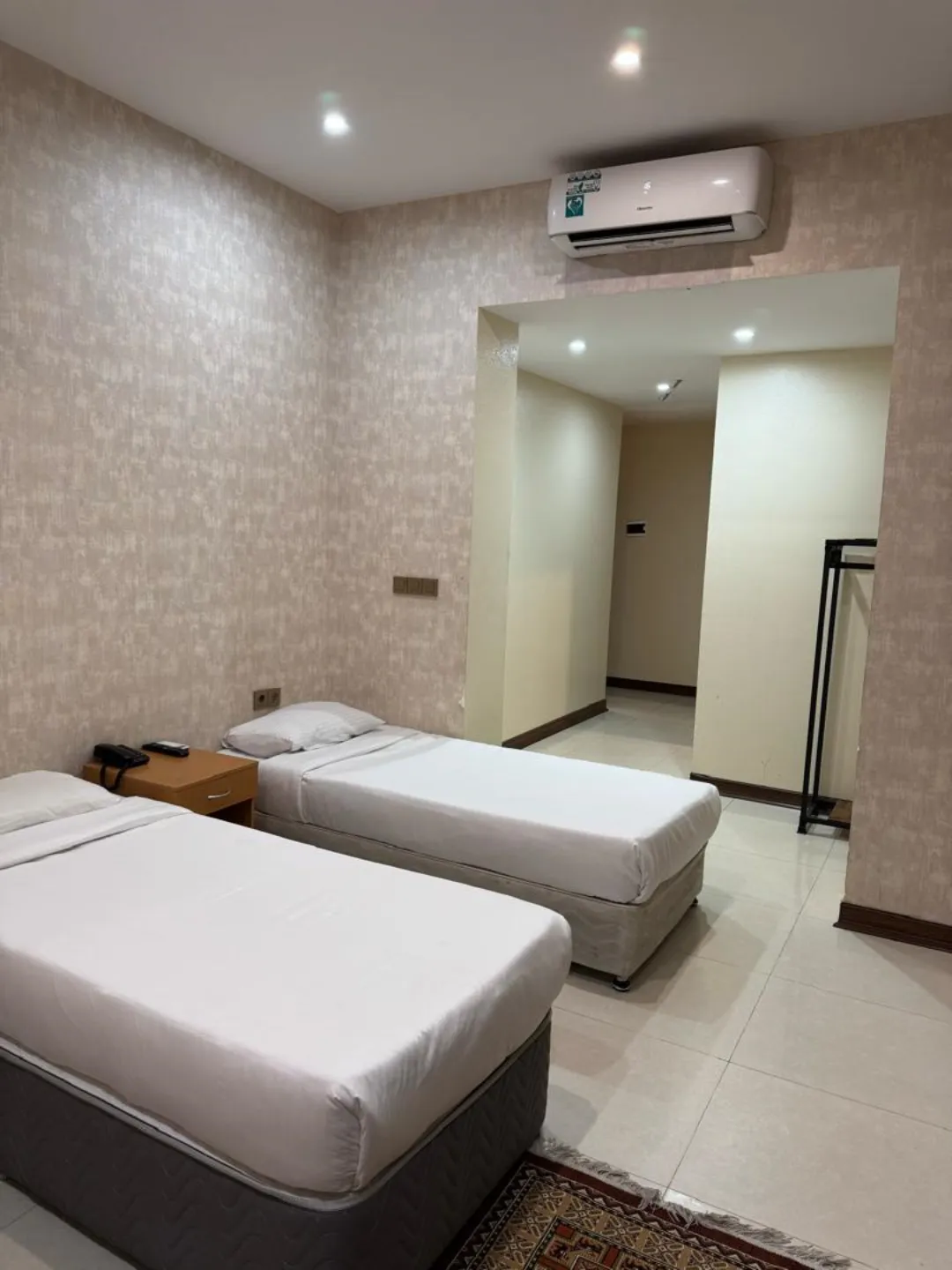 هتل زیتون تهران -اتاق 2 تخته (2 تخت 1 نفره)