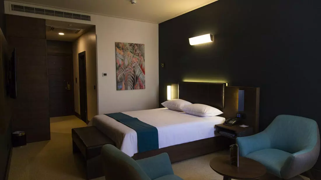 هتل آتانا تهران - اتاق 2 تخته (1 تخت 2 نفره)