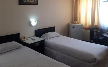 هتل نادری نو تهران - اتاق 2 تخته (2 تخت 1 نفره)