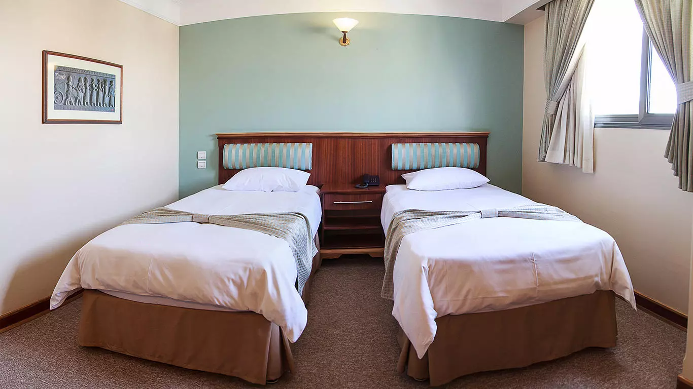 هتل اسکان تهران - اتاق 2 تخته (2 تخت 1 نفره)