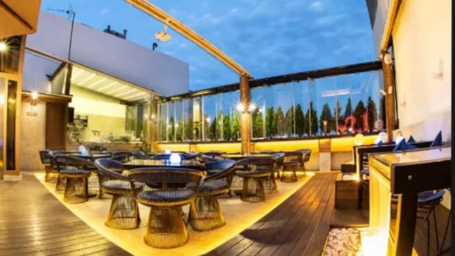 هتل روما تهران - روف گاردن