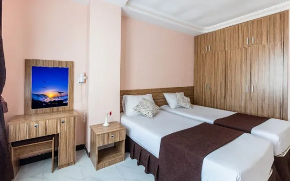 هتل آپارتمان آنا قشم - اتاق 2 تخته (2 تخت 1 نفره)