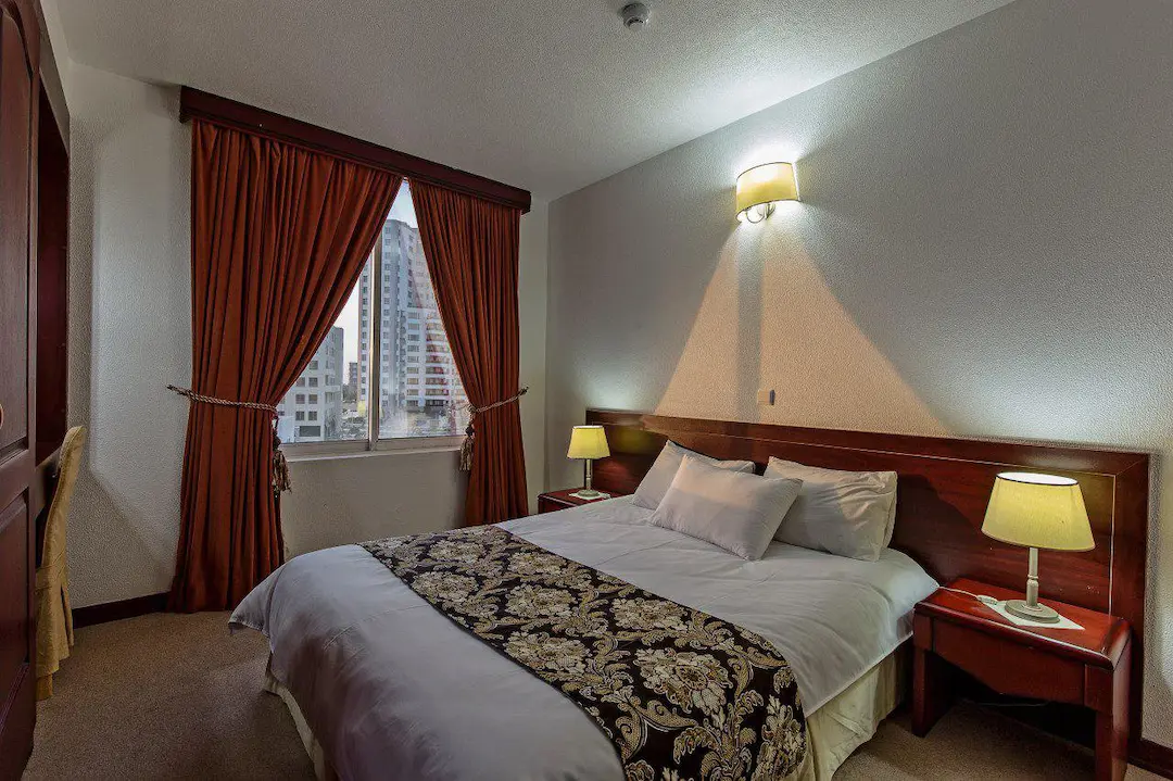 هتل سان رایز کیش - اتاق 2 تخته (1 تخت 2 نفره)