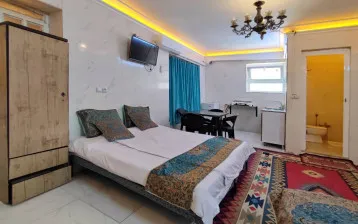 اقامتگاه بومگردی عطاءالدوله شیراز - نمای اتاق