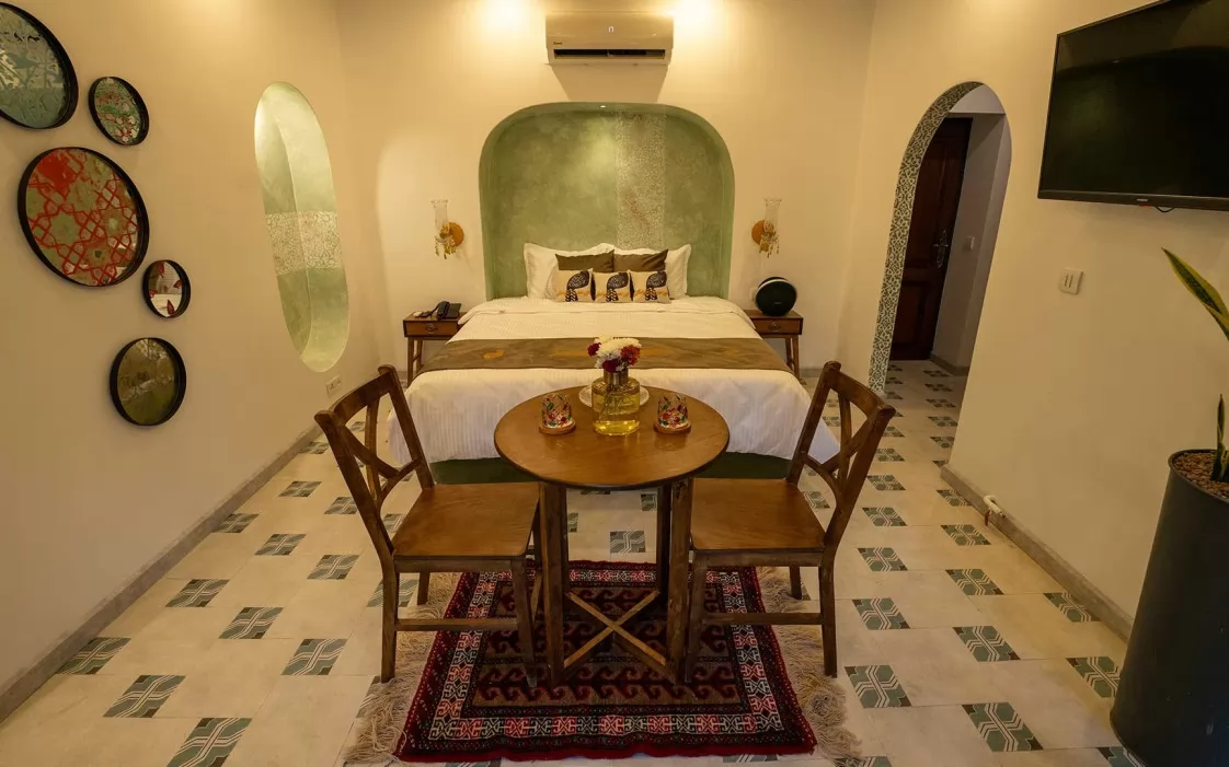 اقامتگاه سنتی عمارت 85 تهران - اتاق 2 تخته (1 تخت 2 نفره)