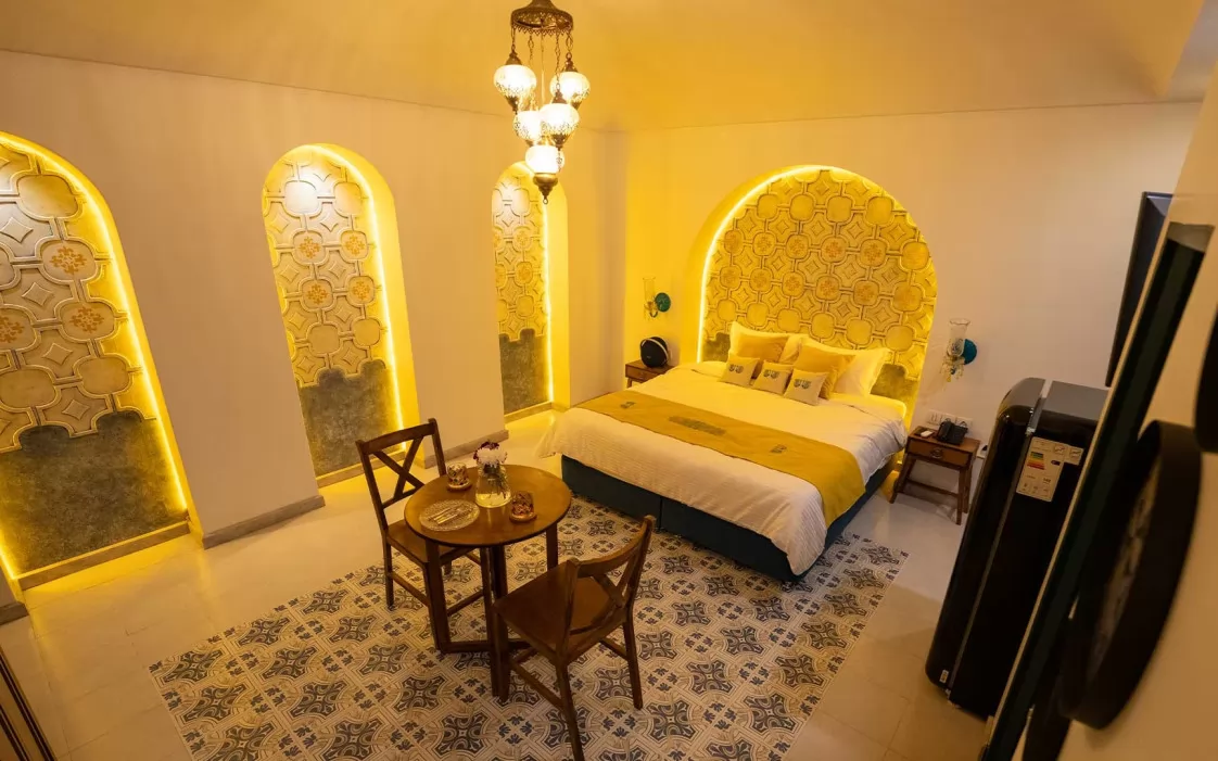 اقامتگاه سنتی عمارت 85 تهران - اتاق 2 تخته (1 تخت 2 نفره)