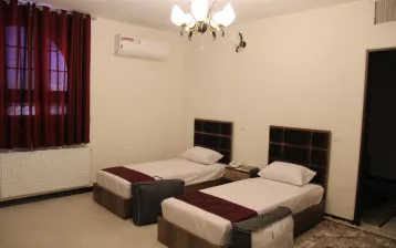 هتل آقاباباخان شیراز - اتاق 2 تخته (2 تخت 1 نفره)