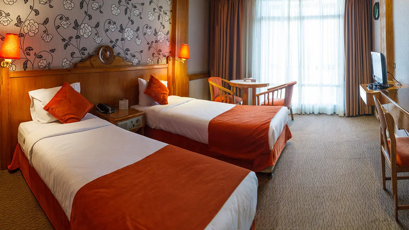 هتل امیر تهران - اتاق 2 تخته (2 تخت 1 نفره)