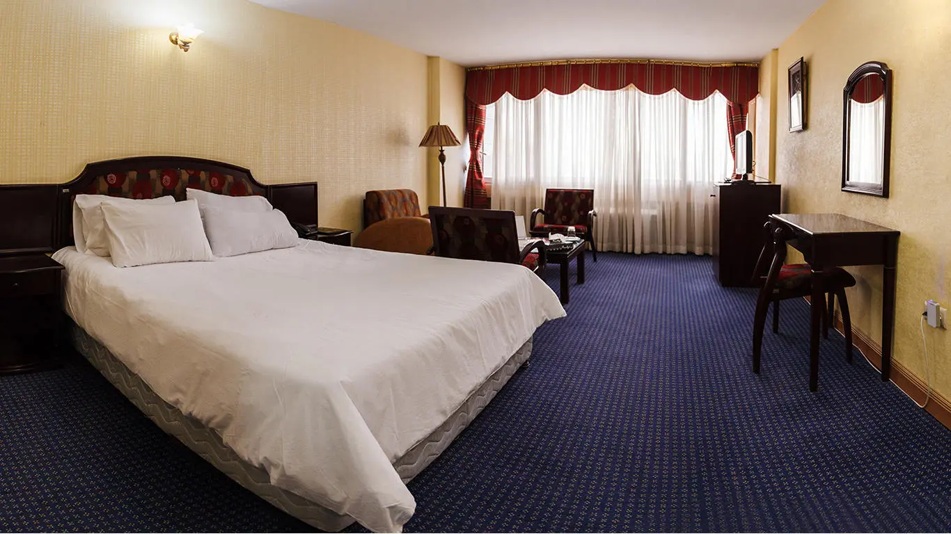 هتل ایرانگردی جهانگردی میگون تهران - اتاق 2 تخته (1 تخت 2 نفره)