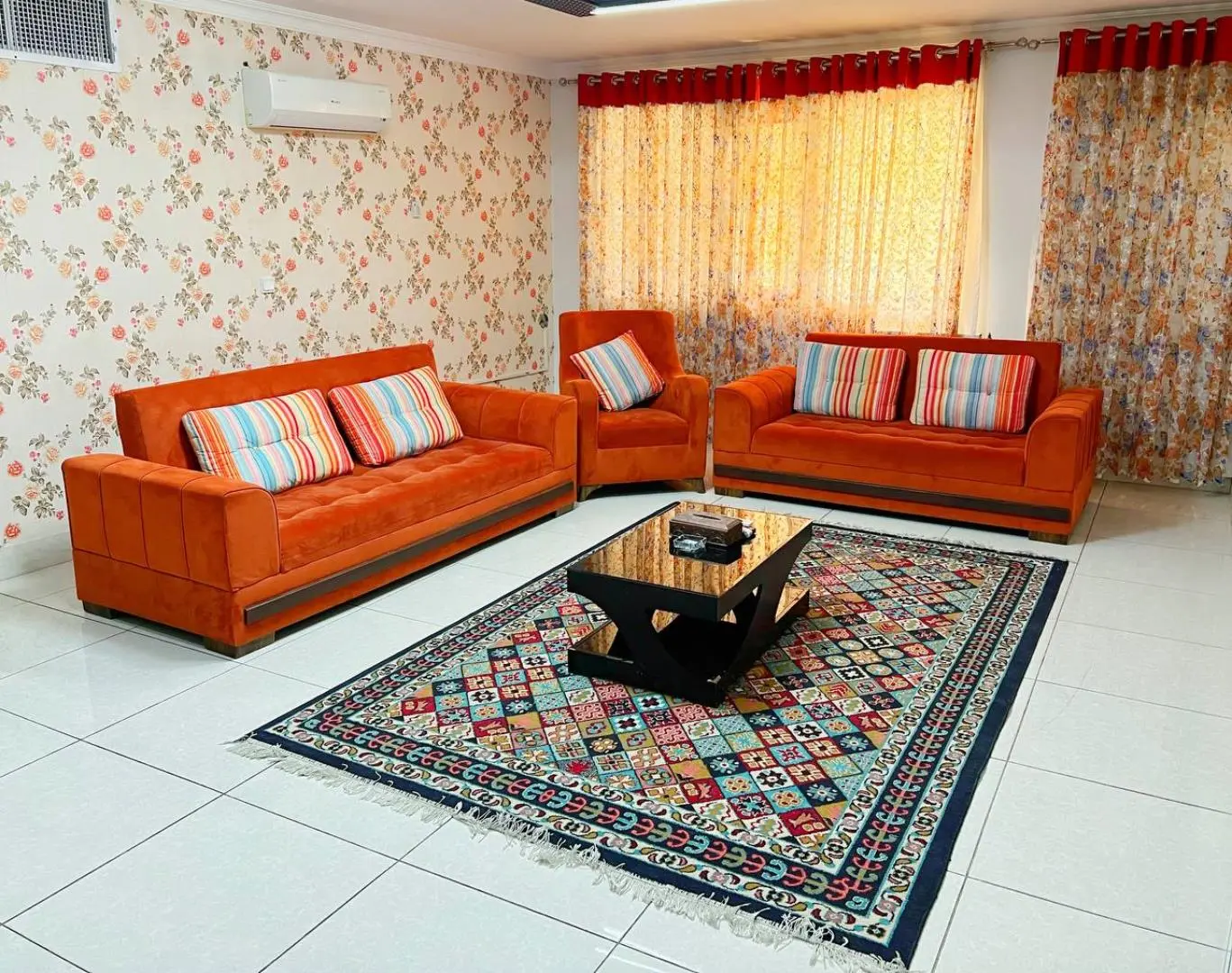 هتل آپارتمان تائب شیراز - نمای اتاق 