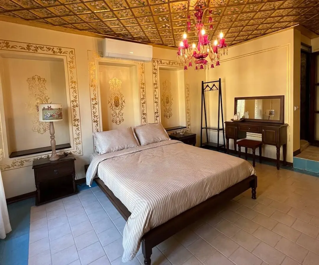 اقامتگاه سنتی روزبهان شیراز - اتاق 2 تخته (1 تخت 2 نفره)