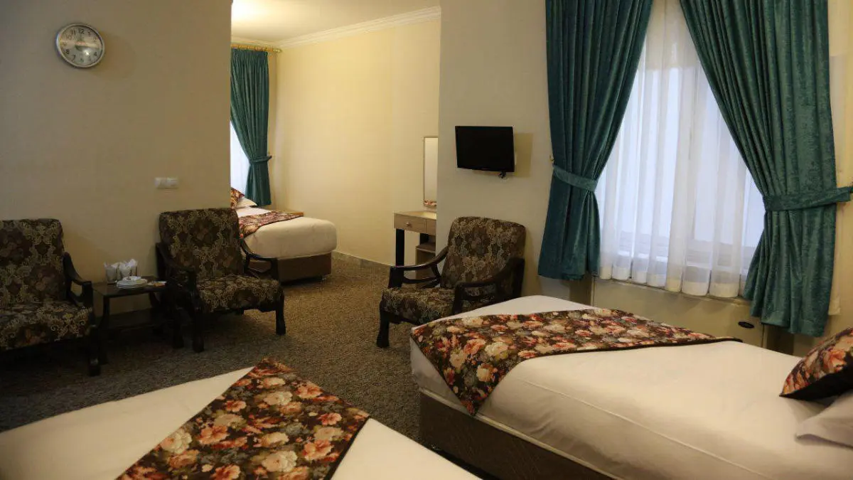 هتل هالی تهران - اتاق 2 تخته (2 تخت 1 نفره)