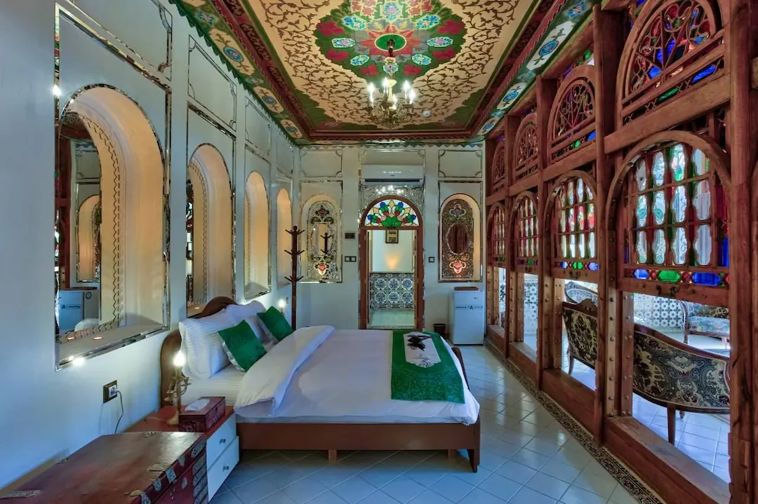 بوتیک هتل خانه زیبا شیراز - اتاق 2 تخته (1 تخت 2 نفره)