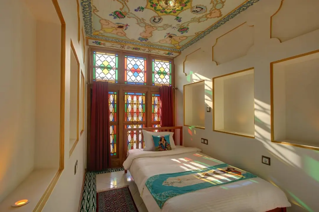بوتیک هتل خانه زیبا شیراز - نمای اتاق 