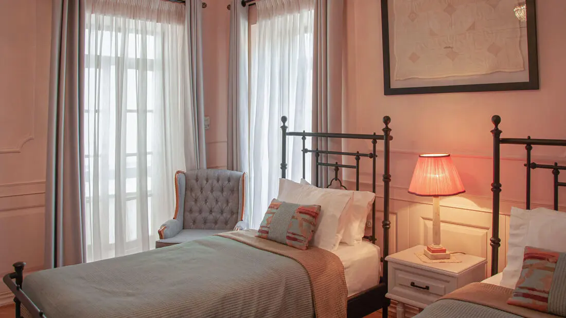 هتل نظامیه تهران - نمای اتاق