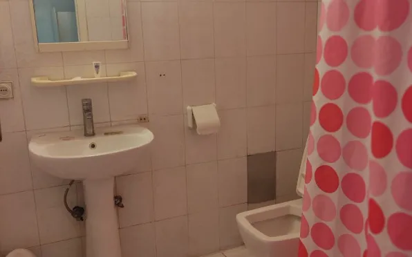 هتل نادر تهران - سرویس بهداشتی و حمام