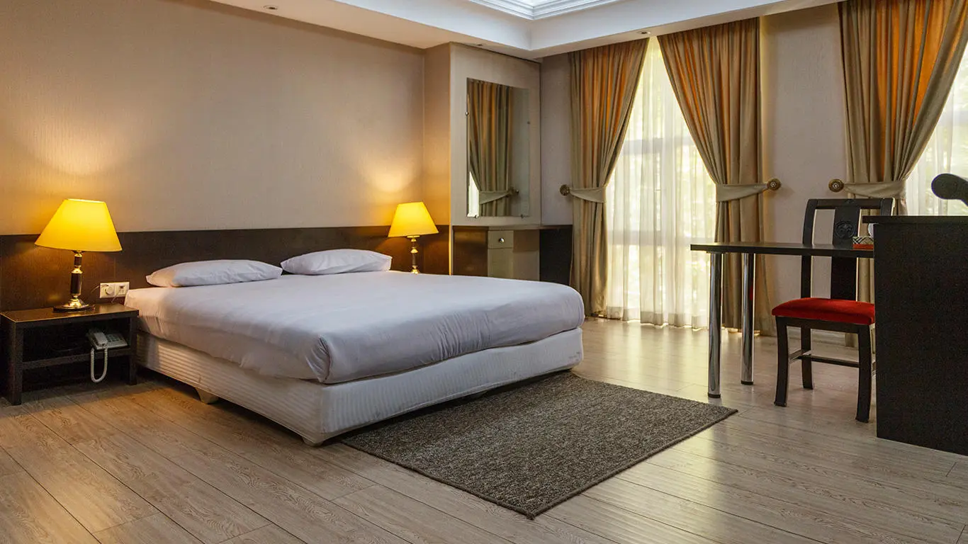 هتل دیاموند تهران - اتاق 2 تخته (1 تخت 2 نفره)