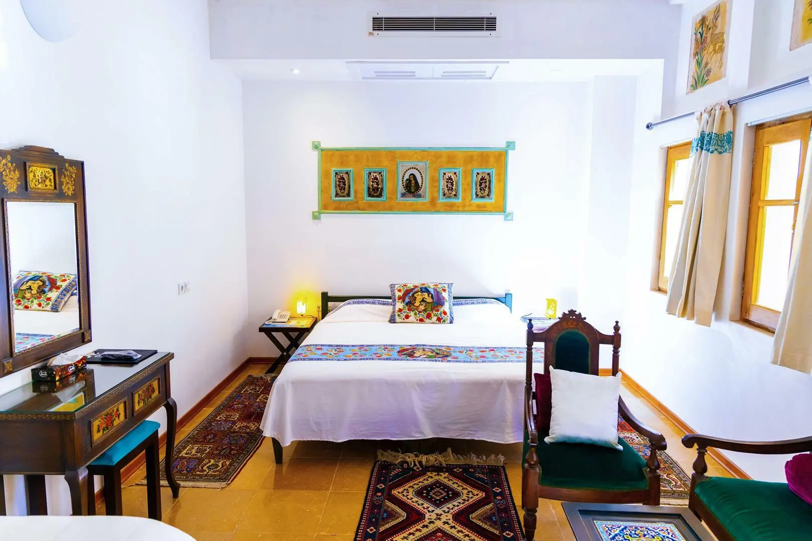 اقامتگاه سنتی بخردی اصفهان - نمای اتاق