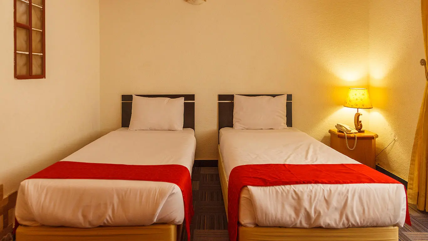 هتل پارس نیک کیش - اتاق 2 تخته (2 تخت 1 نفره)