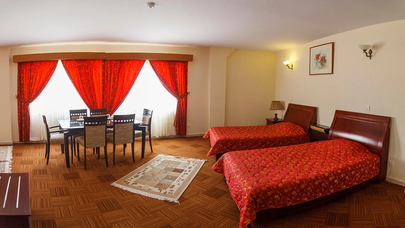 هتل گراند کیش - اتاق 2 تخته (2 تخت 1 نفره)