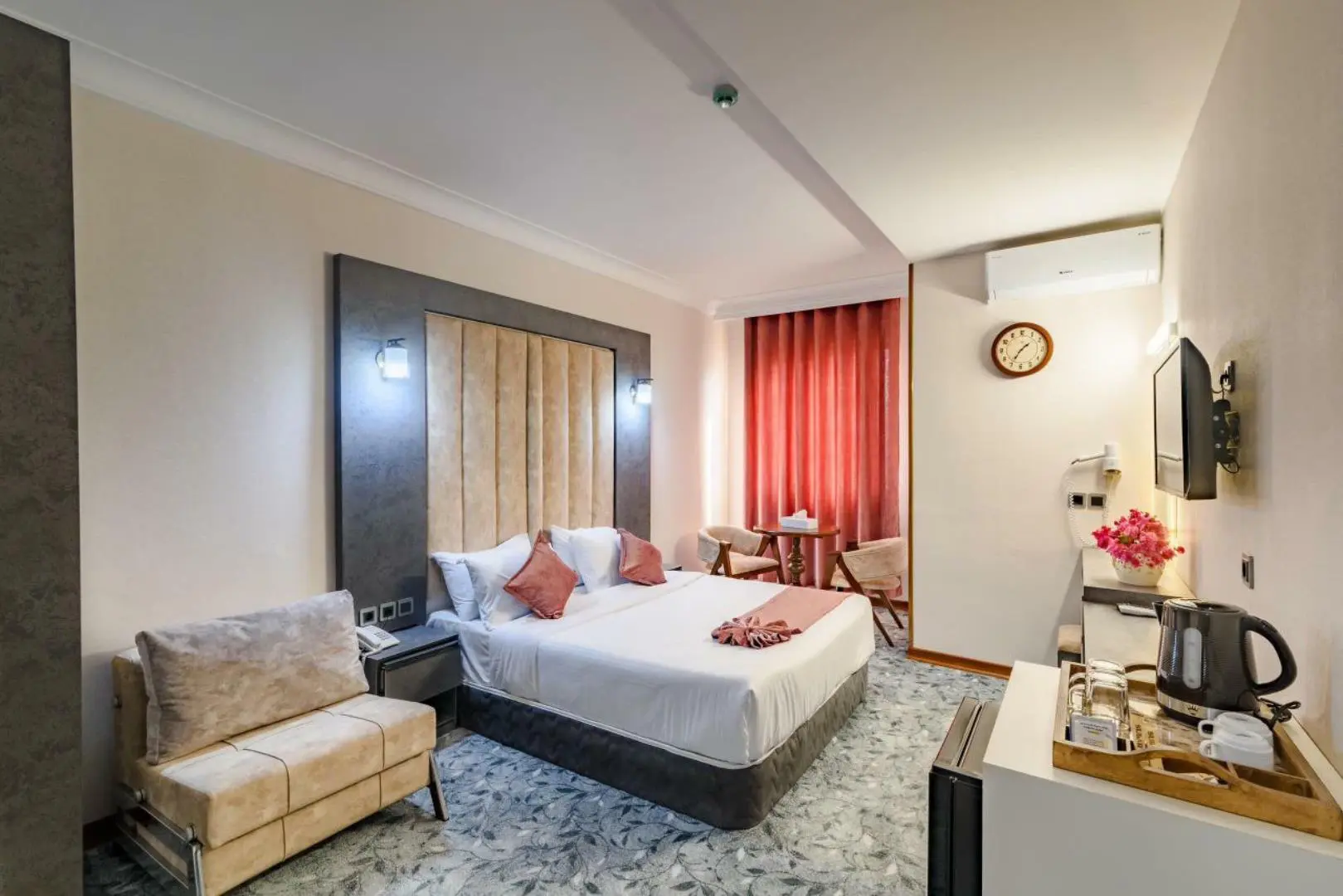 هتل آرام قشم - اتاق 2 تخته (1 تخت 2 نفره)