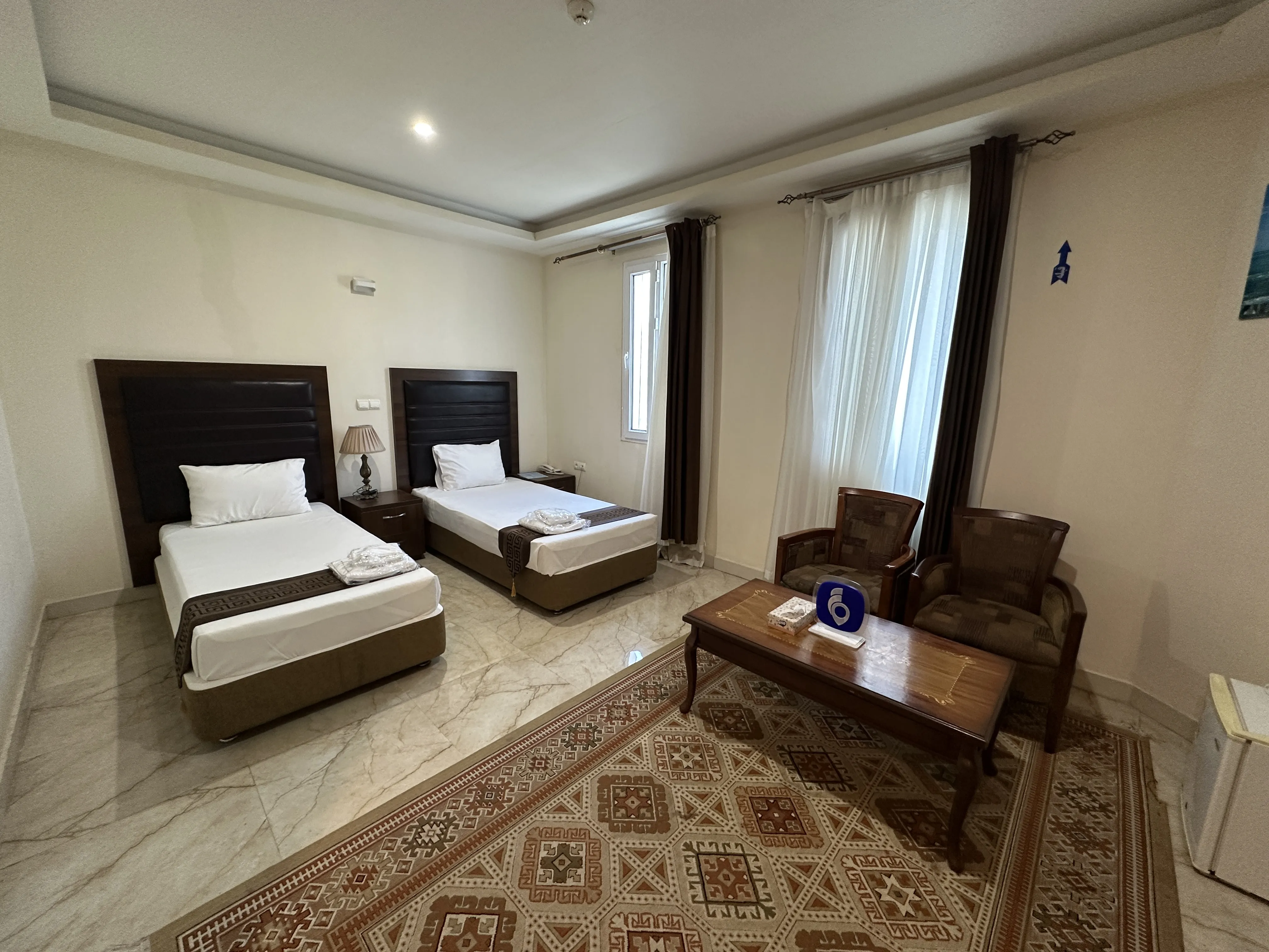 هتل ارم قشم - اتاق 2 تخته (2 تخت 1 نفره)