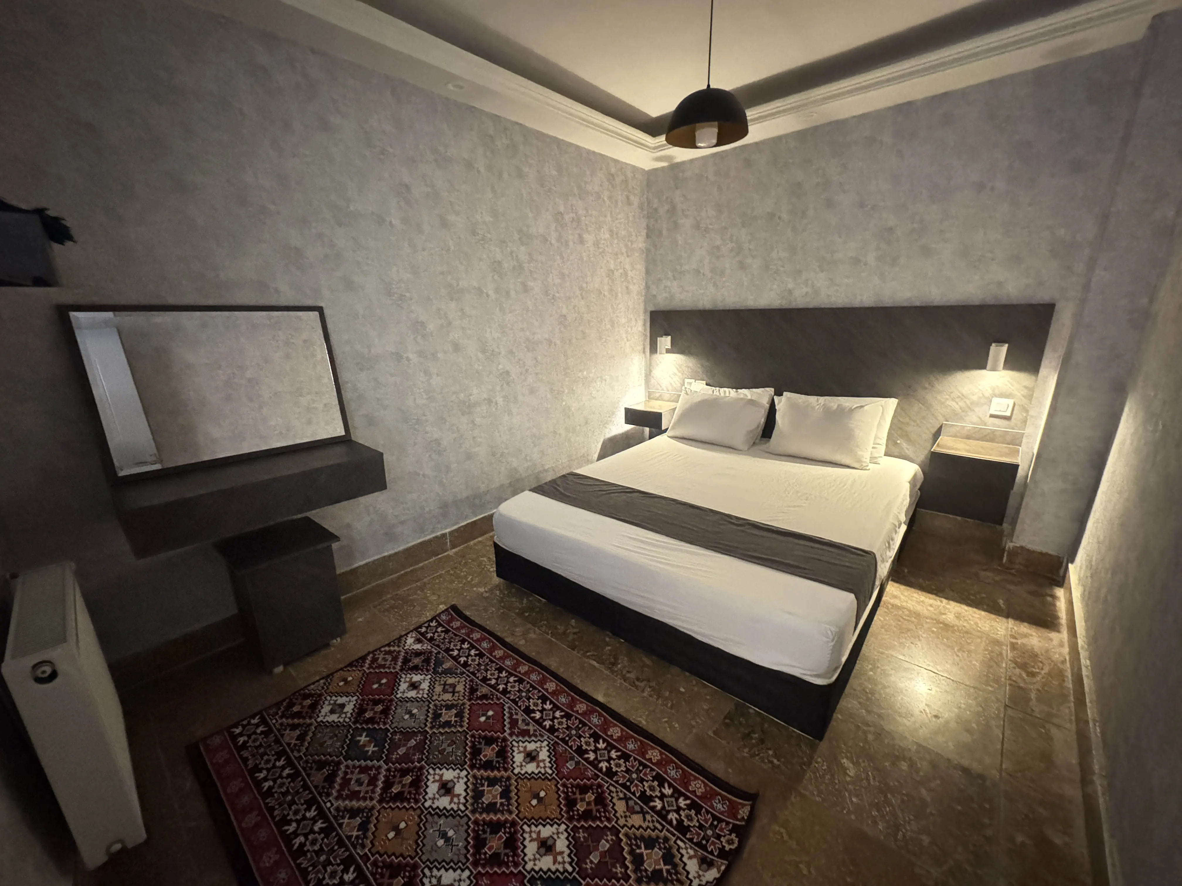 مهمانپذیر رحمانیان شیراز - اتاق 2 تخته (1 تخت 2 نفره)