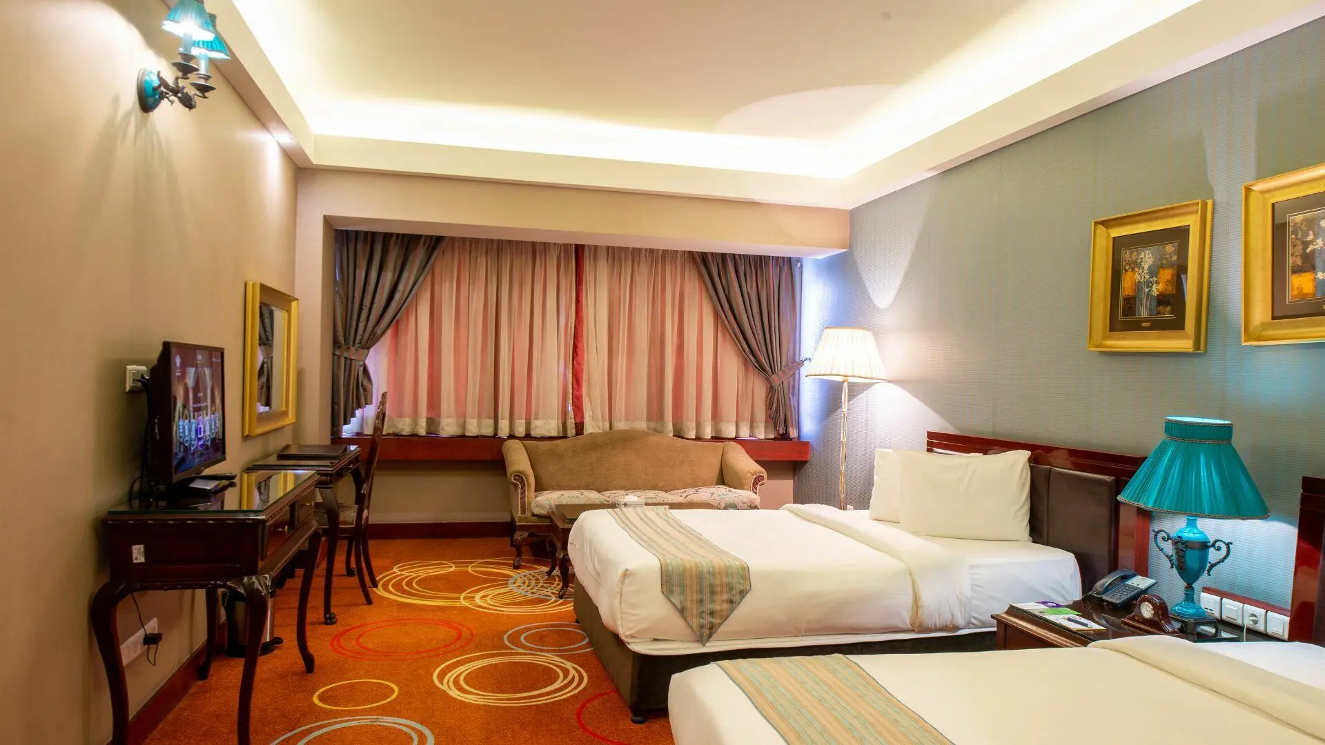 هتل بزرگ شیراز - نمای اتاق