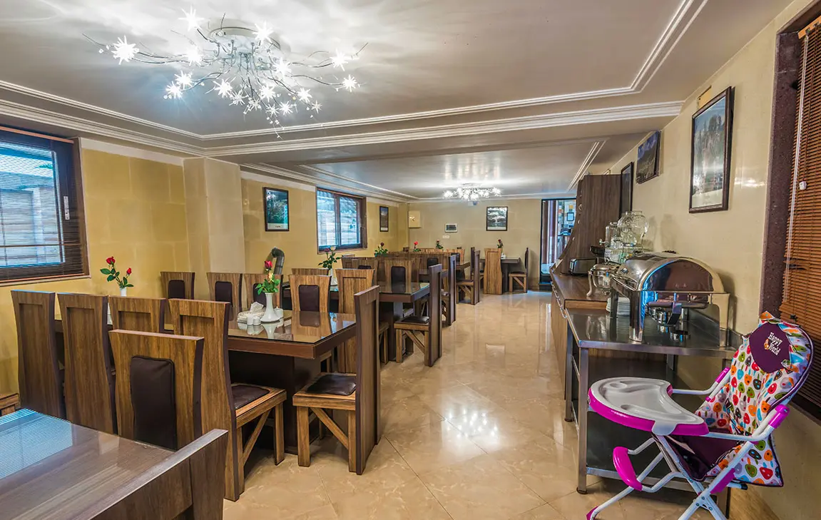 هتل آپارتمان لیان رامسر - رستوران