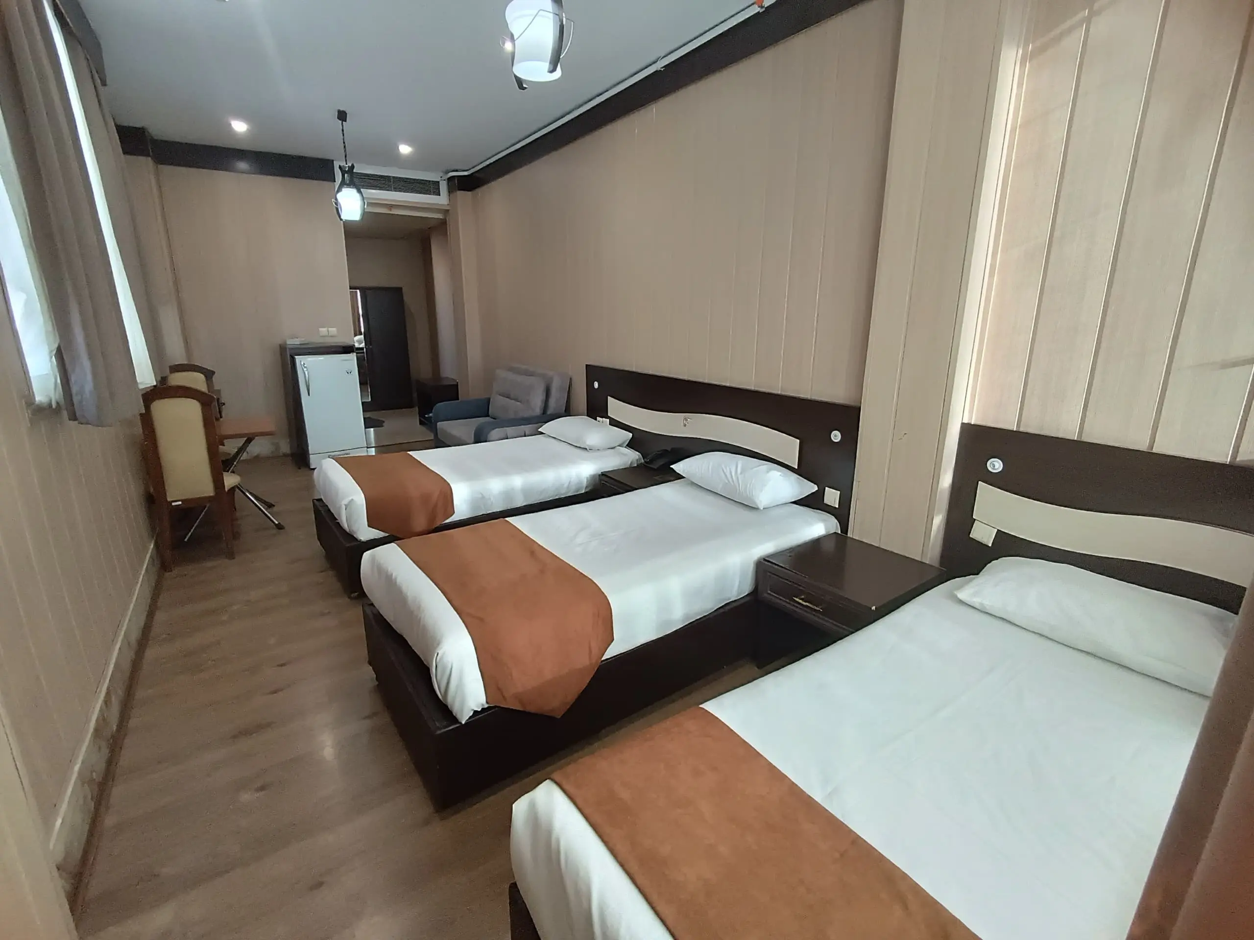 هتل درسا تهران - اتاق 3 تخته (3 تخت 1 نفره)