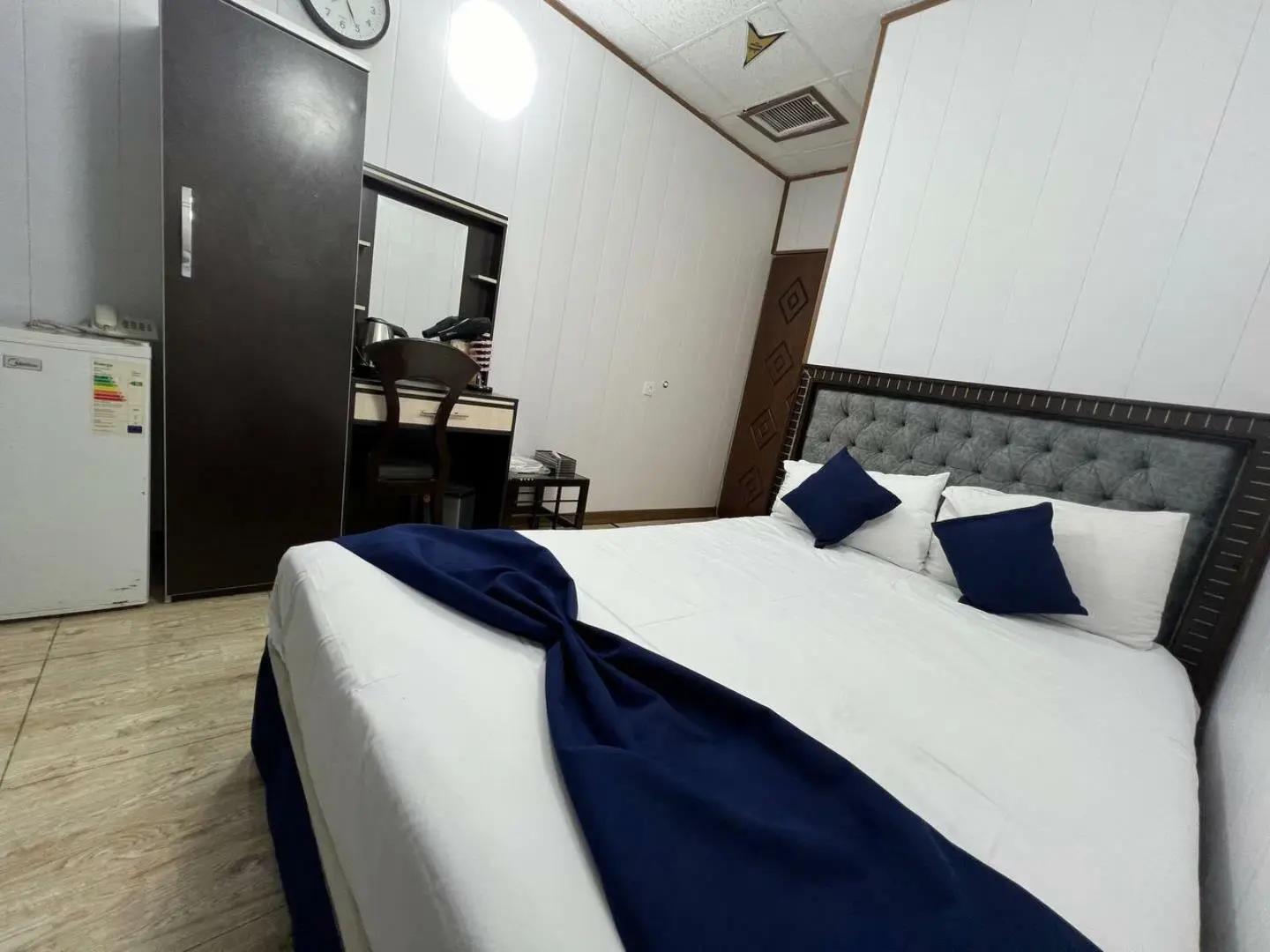 هتل سعدی تهران - اتاق 2 تخته (1 تخت 2 نفره)