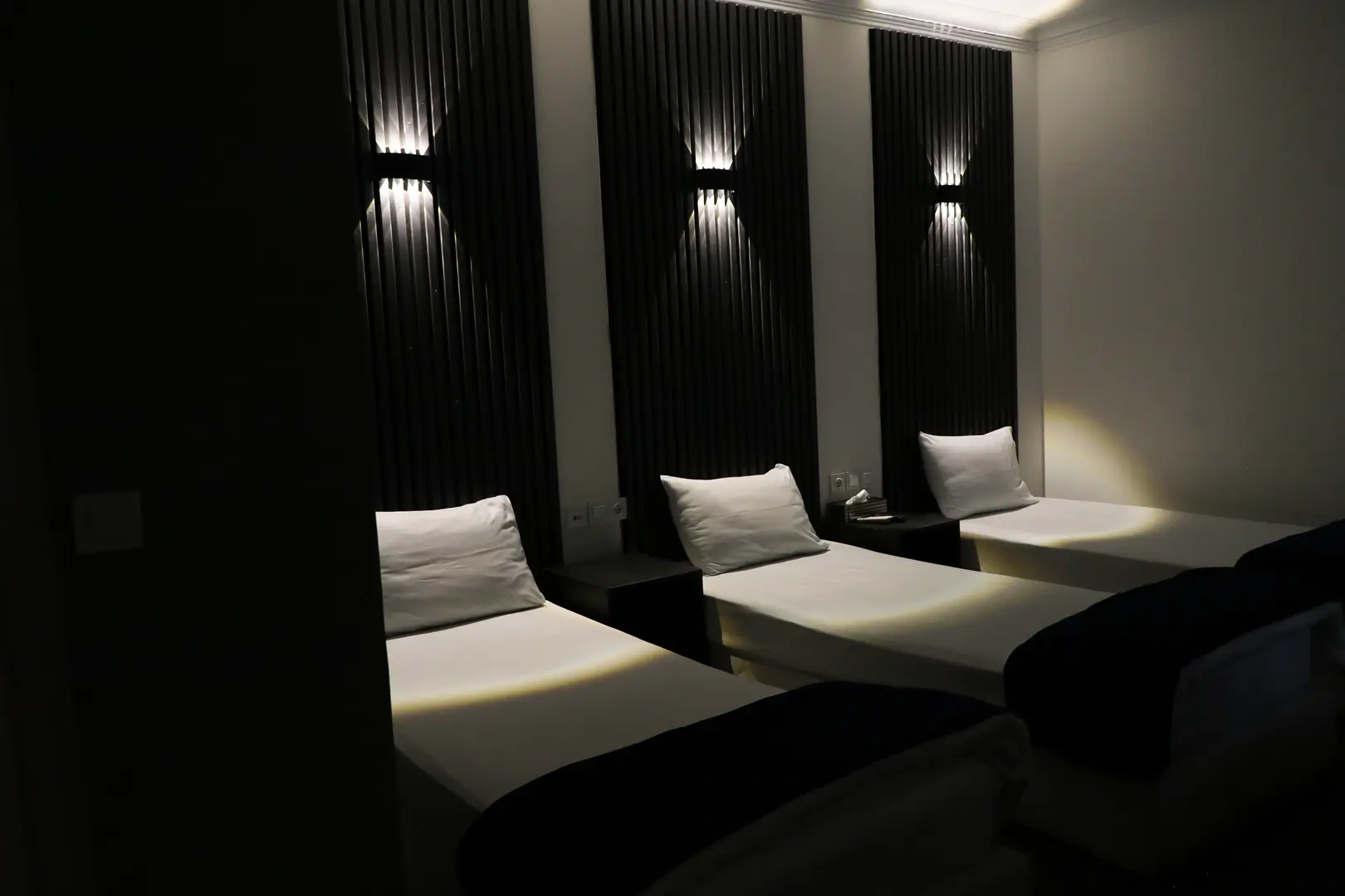 هتل تابان تهران - اتاق 3 تخته (3 تخت 1 نفره)