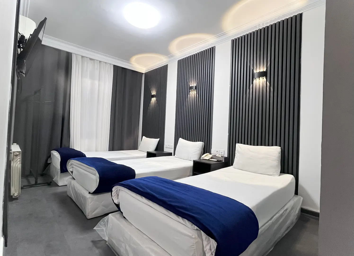 هتل تابان تهران - اتاق 3 تخته (3 تخت 1 نفره)