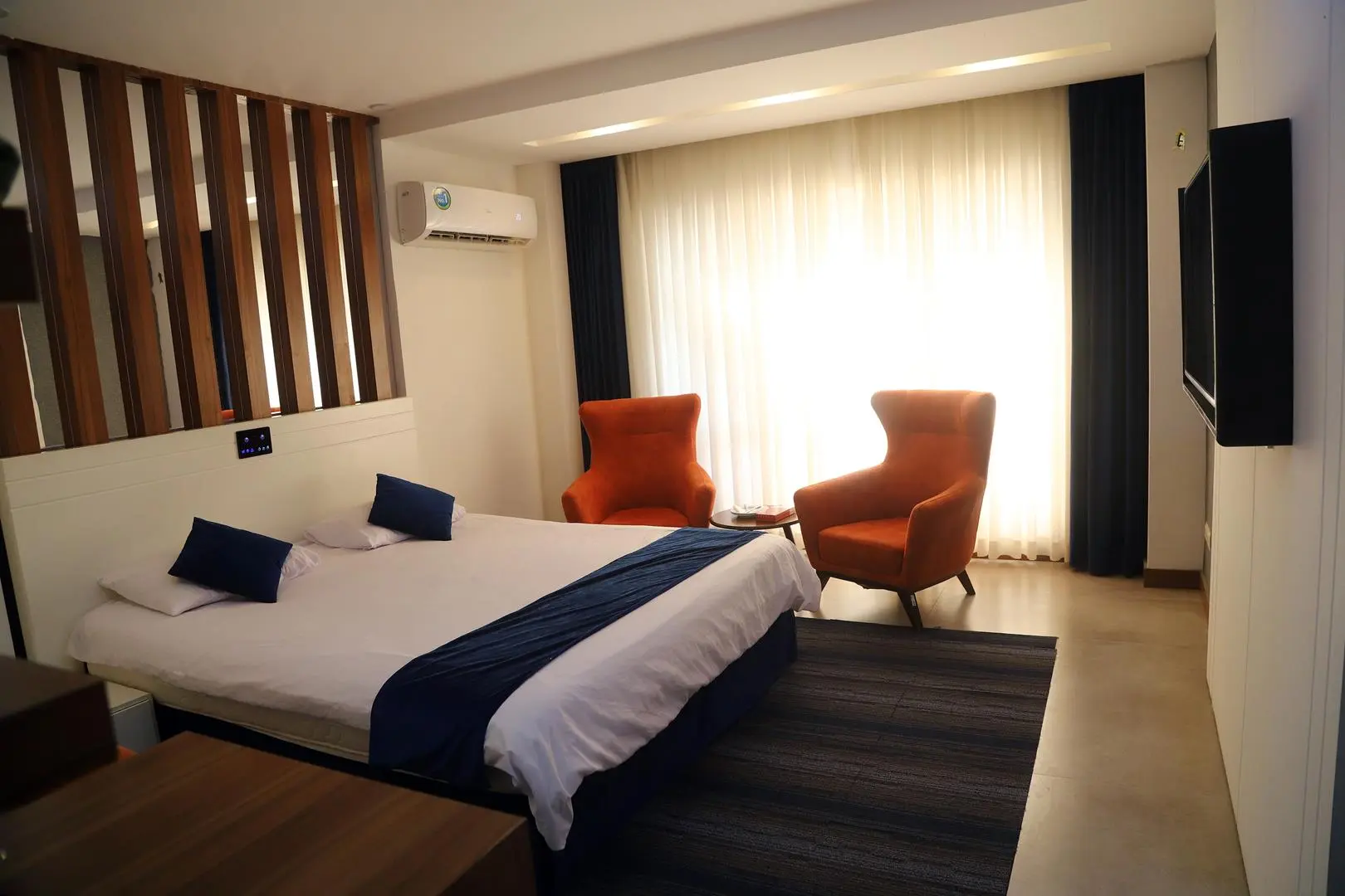 هتل آریان کیش - اتاق 2 تخته (1 تخت 2 نفره)