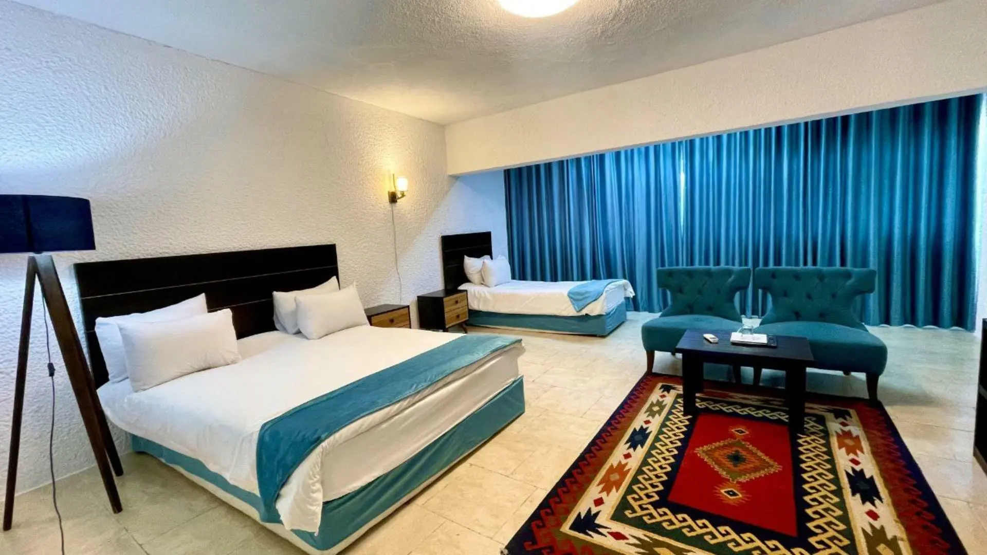 هتل گلدیس کیش - اتاق 3 تخته (1 تخت 2 نفره)