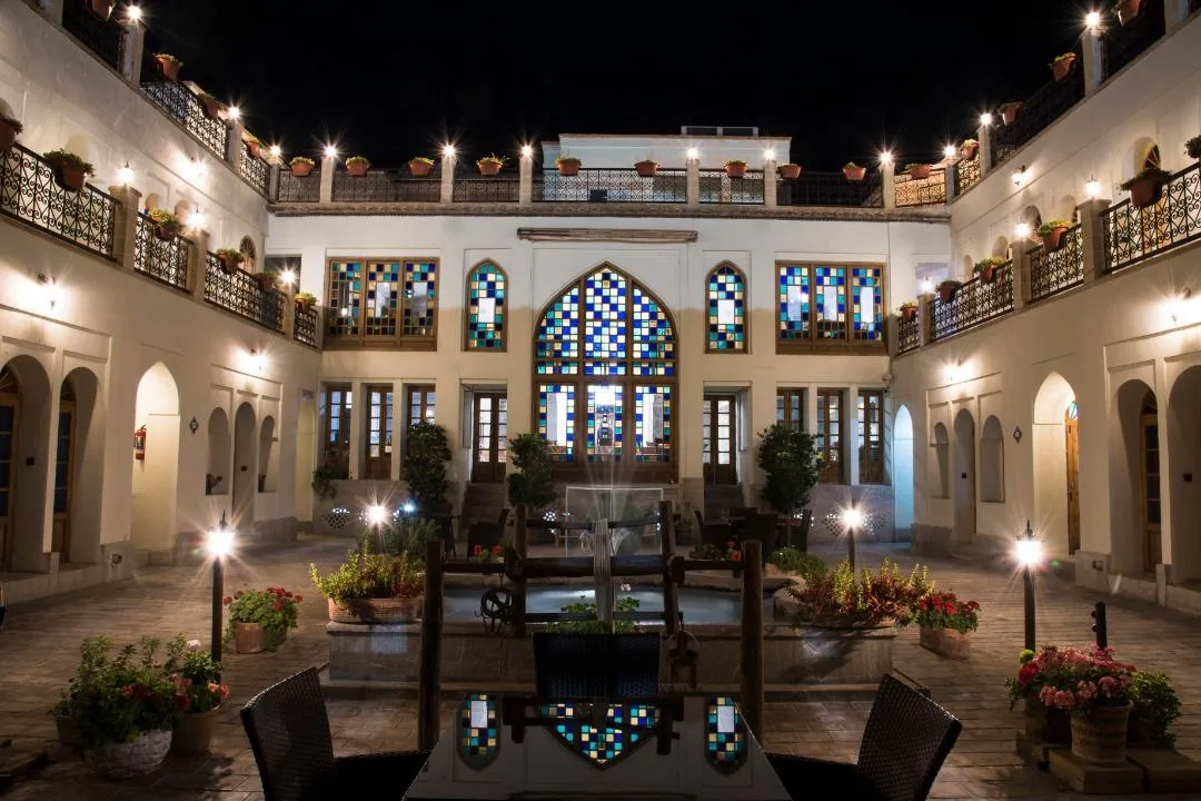 هتل عتیق اصفهان - نمای بیرونی 