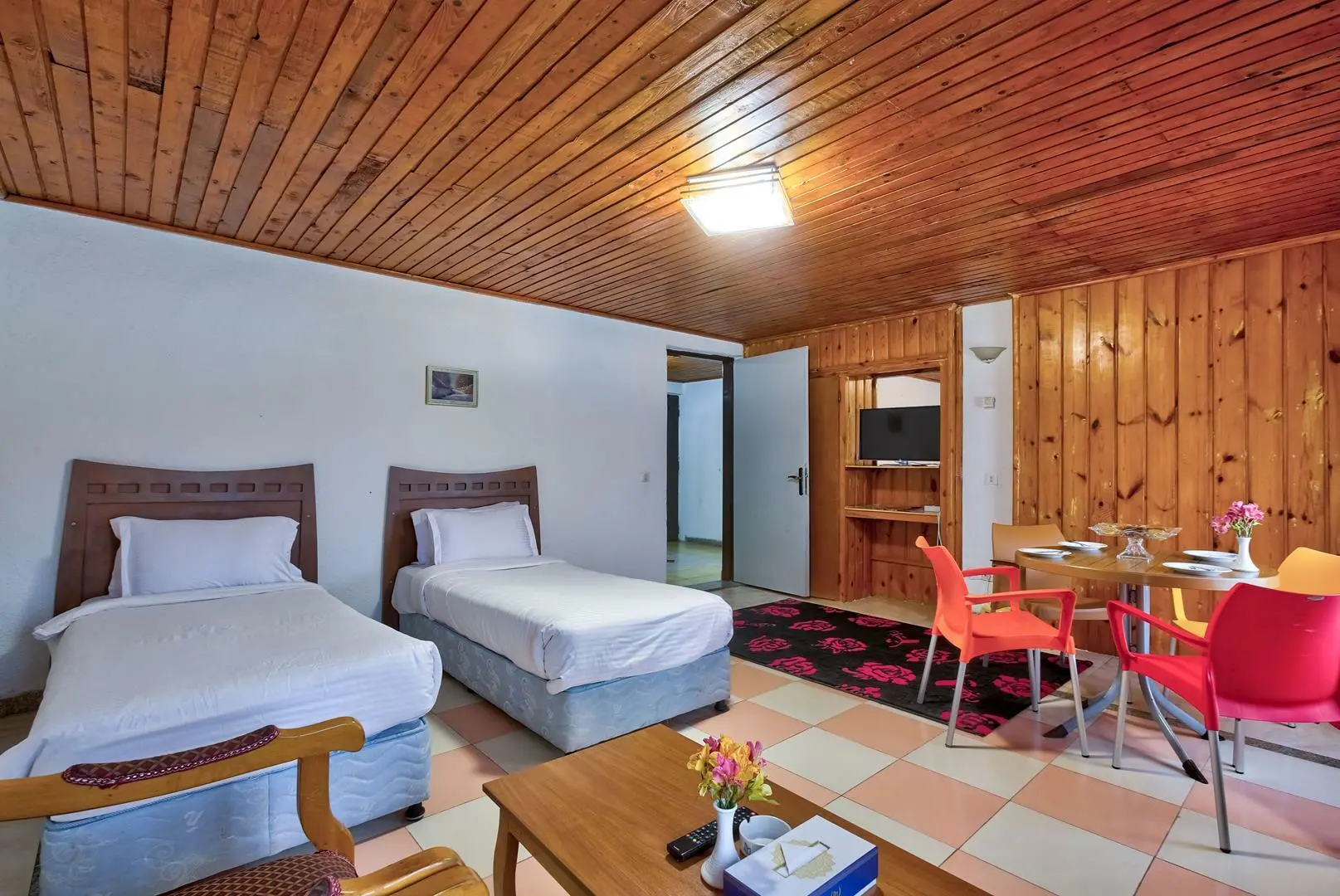 هتل کوثر رامسر - اتاق 2 تخته (2 تخت 1 نفره)